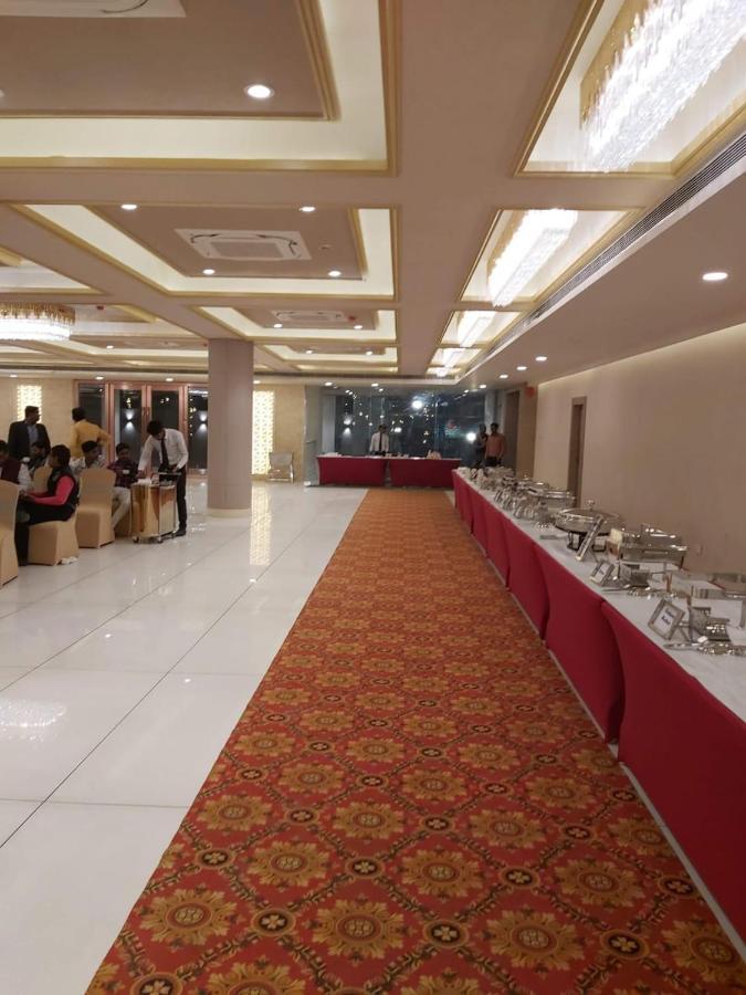 Acco Grand Hotel Lucknow Exterior foto